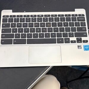 Silver Hp 11in Chromebook g5 Keyboard with trackpad has all ribbon connectors